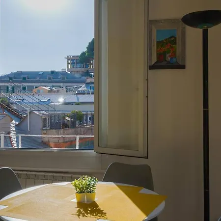 Salita S. Anna - Affitti Brevi Italia Apartment *