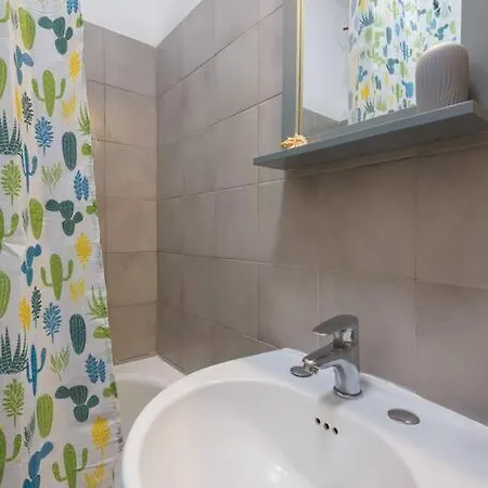 Salita S. Anna - Affitti Brevi Italia Apartment *
